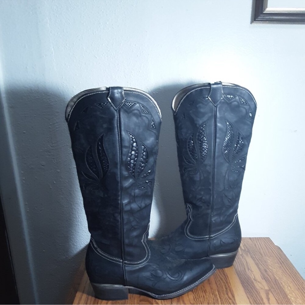 Freebird by Steven Leather Rosie Boots - Black